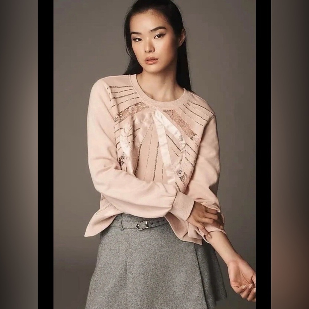 Anthropologie Beaded Bow Sweatshirt Embellished Lace Pullover XS New without tag